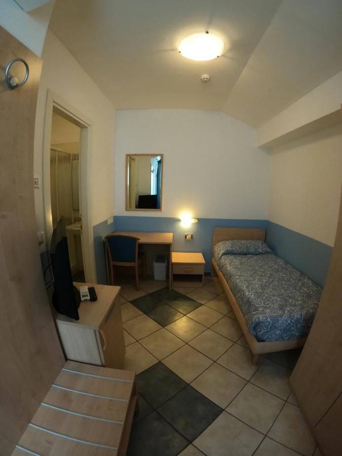 Albergo La Caravella Staranzano Exterior foto